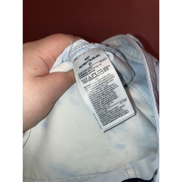 GAP Tie-Dye Slim Boyfriend Jeans Raw Hem Light Blue White Size 4/27 - Picture 5 of 6